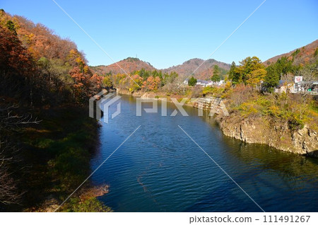 Autumn at Yuda Onsen Gorge Autumn at Yuda Onsen Gorge 111491267