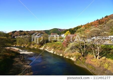 Autumn at Yuda Onsen Gorge Autumn at Yuda Onsen Gorge 111491277