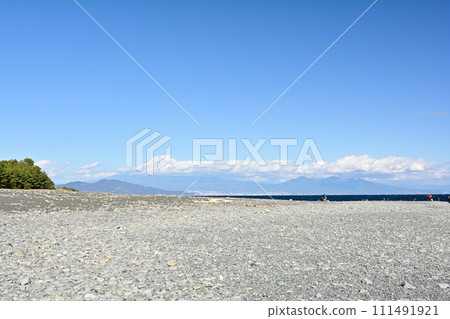 Matsubara, Shizuoka and Miho Matsubara, Shizuoka and Miho 111491921