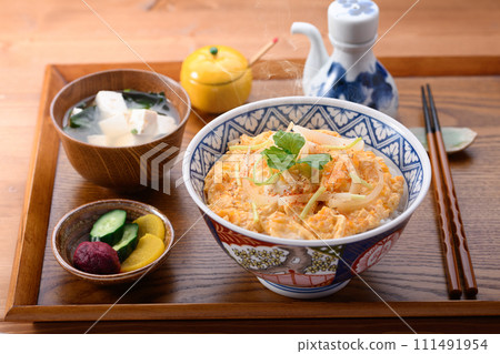 Fluffy egg bowl (egg bowl) 111491954