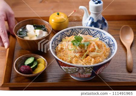 蓬鬆蛋碗（蛋碗） 111491965