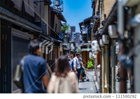 Kyoto Prefecture, Kyoto City, Kamogawa, Kansai, Kinki region, city, summer, tourism, shrines, temples, Pontocho, traditional culture, capital, Kawadoko, Nakagyo Ward Kyoto Prefecture, Kyoto City, Kamogawa, Kansai, Kinki region, city, summer, tourism, shrines, temples, Pontocho, traditional culture, capital, Kawadoko, Nakagyo Ward 111500292