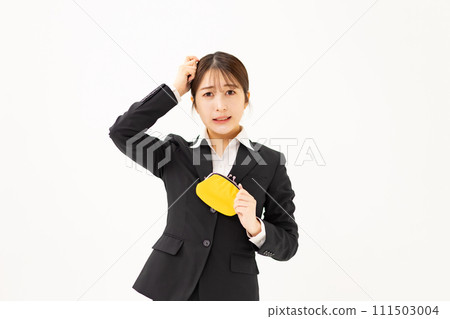 年輕女性商務錢包擔心 111503004