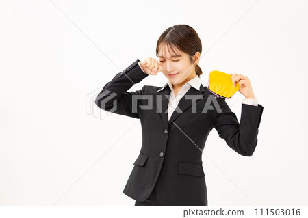 Young woman business wallet worried Young woman business wallet worried 111503016