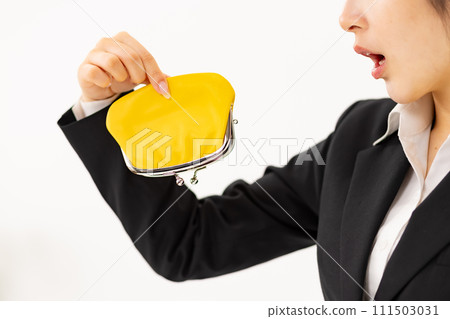 Young woman business wallet faceless 111503031