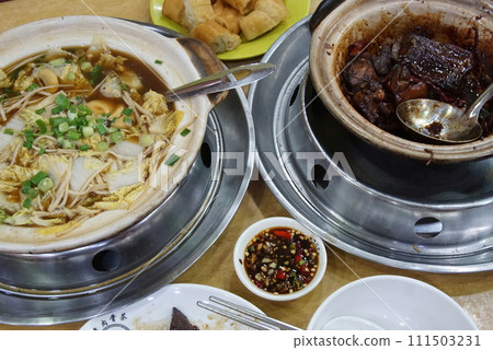 Malaysian local food bak kut teh 111503231