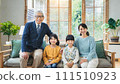 3代家庭照片 111510923