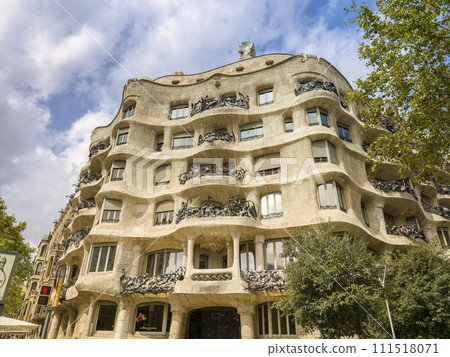 Casa Milà, Barcelona, Spain Casa Milà, Barcelona, Spain 111518071