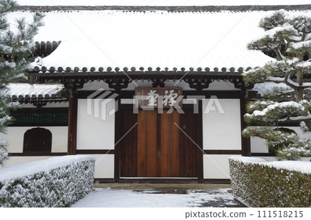 京都市東山區雪東福寺禪堂 京都市東山區雪東福寺禪堂 111518215