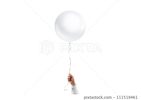 Hand holding blank white sphere balloon mockup, isolated 111519461