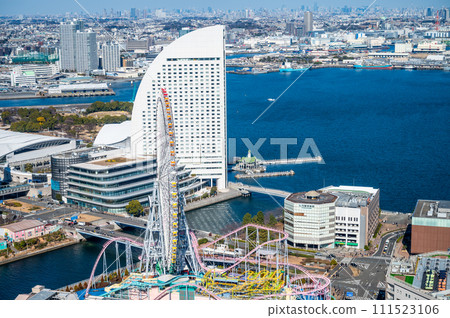 神奈川縣橫濱港未來的城市景觀 111523106
