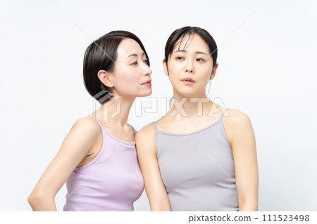 Beauty image young woman woman doing skin care Beauty image young woman woman doing skin care 111523498