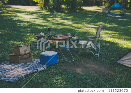 camp, camping, tent 111523670
