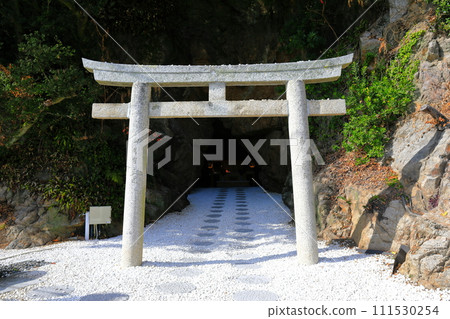 [Hyogo Prefecture] Anzu Iwato Shinryu Shrine on Awaji Island 111530254