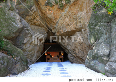 [Hyogo Prefecture] Anzu Iwato Shinryu Shrine on Awaji Island 111530265