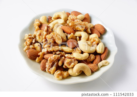 Mixed nuts Mixed nuts 111542033
