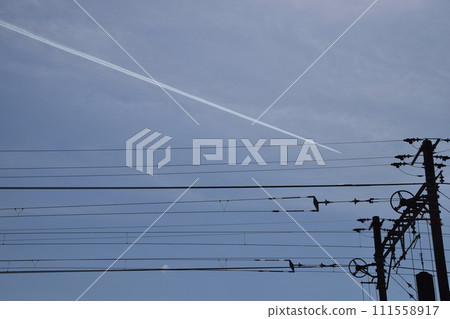 軌跡,飛機雲 軌跡,飛機雲 111558917