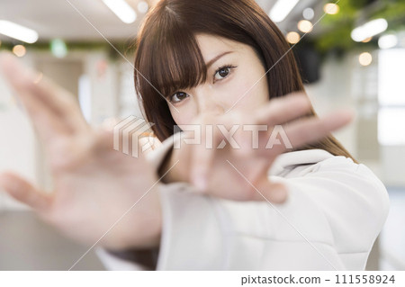 young woman dancing in a dance studio 111558924