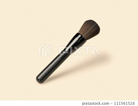 Cosmetic brush Cosmetic brush 111561528