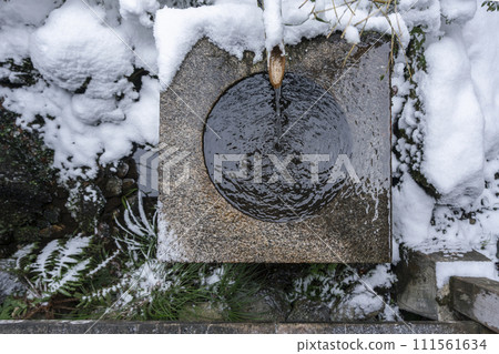 Kyoto Ohara Sanzen-in, pure water with snowy scenery Kyoto Ohara Sanzen-in, pure water with snowy scenery 111561634
