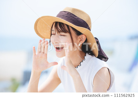 一個女人大喊 111562925