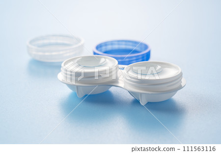 Contact lens case 111563116