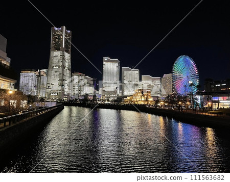 從盤國橋看到的港未來夜景 從盤國橋看到的港未來夜景 111563682