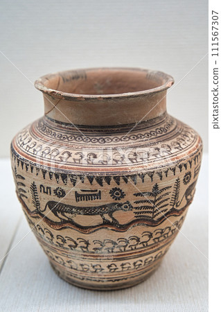 古代東方花瓶 111567307