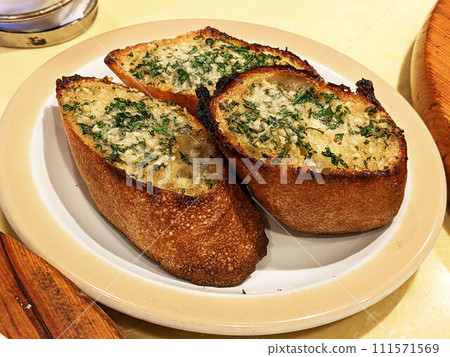 crunchy garlic toast crunchy garlic toast 111571569