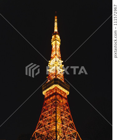 夜晚的燈塔 111572967