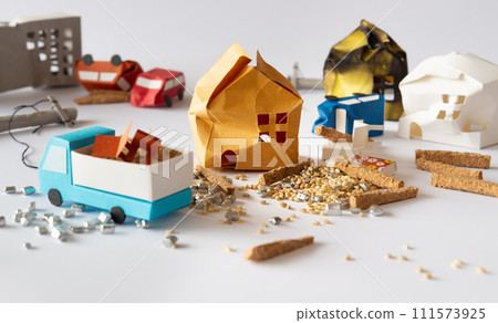 Truck transporting disaster waste Earthquake disaster area damage debris cleanup disaster garbage 111573925