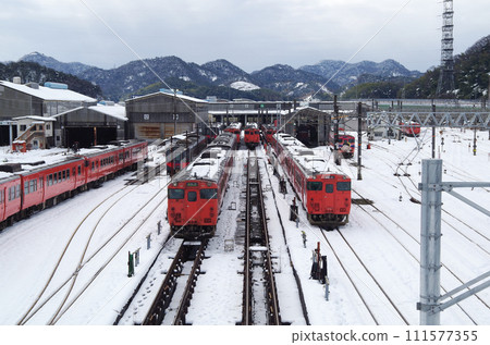 積雪的車輛段（五島綜合車輛段運行檢修中心） 111577355