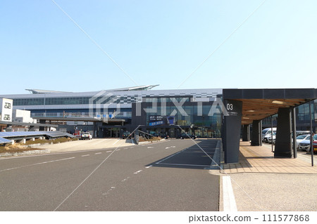 Hokuriku Shinkansen Tsuruga Station West Exit/Machinami Exit Station Building 111577868