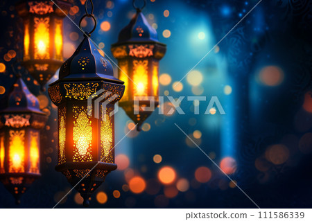 Ramadan Lanterns close up 111586339