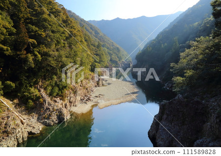 Doro Gorge “View from Yamabiko Bridge” / Nara Prefecture, Mie Prefecture, Wakayama Prefecture [National Special Place of Scenic Beauty, Yoshino-Kumano National Park] 111589828