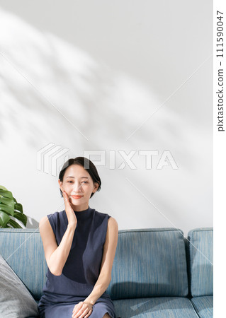 女人做皮膚護理的照片 111590047