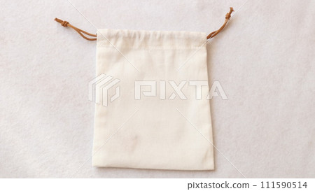 Handmade white cloth bag for kindergarten, nursery school, and changing cup bag Handmade white cloth bag for kindergarten, nursery school, and changing cup bag 111590514