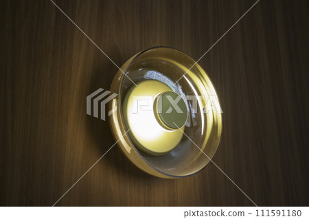 Retro romantic cafe and restaurant decoration 111591180