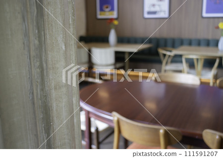 Retro romantic cafe and restaurant decoration Retro romantic cafe and restaurant decoration 111591207