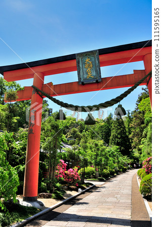 靈山寺（鳥居）[奈良縣奈良市中町] 111595165