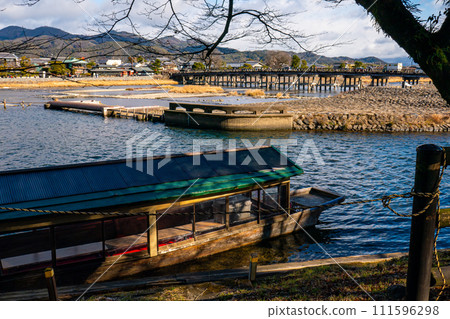 嵐山在冬天 111596298