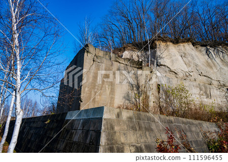 石山青崖 石山青崖 111596455