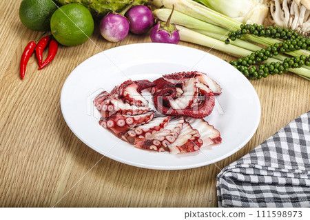 Jamanese cuisine - sashimi with octopus Jamanese cuisine - sashimi with octopus 111598973