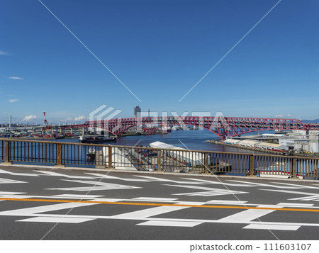 從浪早橋看到的城市景觀 從浪早橋看到的城市景觀 111603107