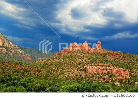 Sedona Arizona surrounding Red Rock Country Sedona Arizona surrounding Red Rock Country 111608160