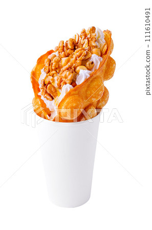 Bubble Waffle with Nuts and Cream 111610491