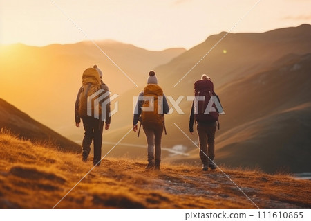 Sundown Trekking Trio 111610865