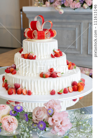豪華草莓蛋糕活動背景素材 111613146