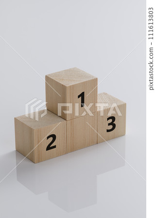 podium on white background 111613803