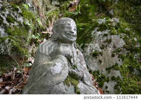 Eigen-ji Temple:滋賀縣東見市入口處的洛神像 Eigen-ji Temple:滋賀縣東見市入口處的洛神像 111617444